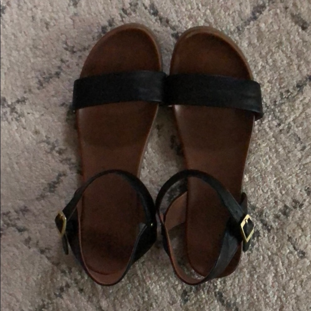 Black slide sandals